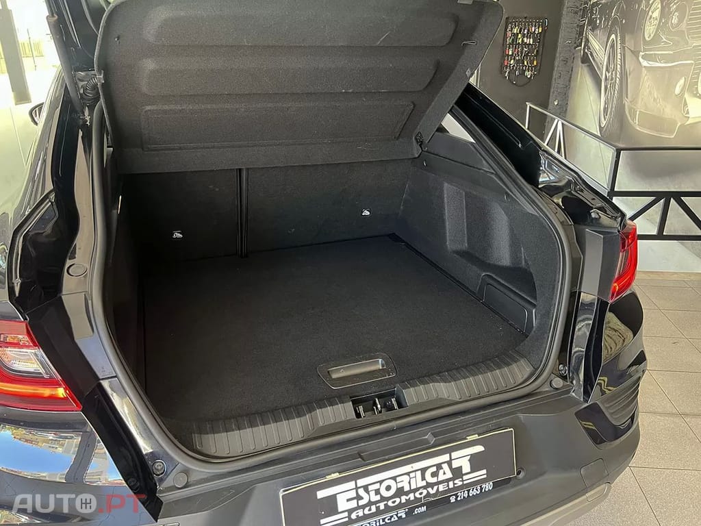Renault Arkana 1.6 E-Tech Business
