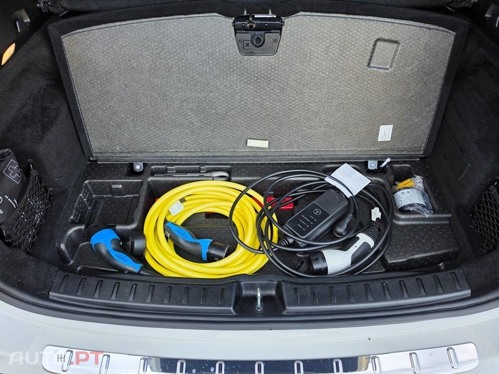 Mercedes-Benz EQA 250 AMG Line