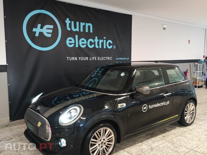 MINI Cooper Cooper SE