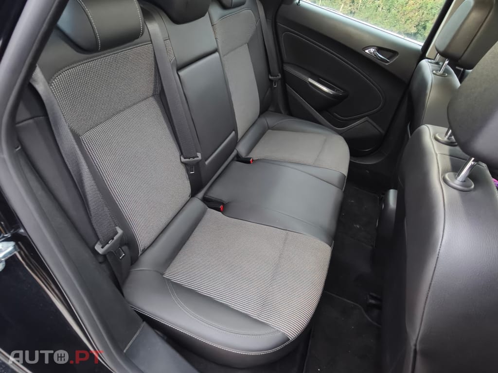 Opel Astra Sports Tourer Cosmo