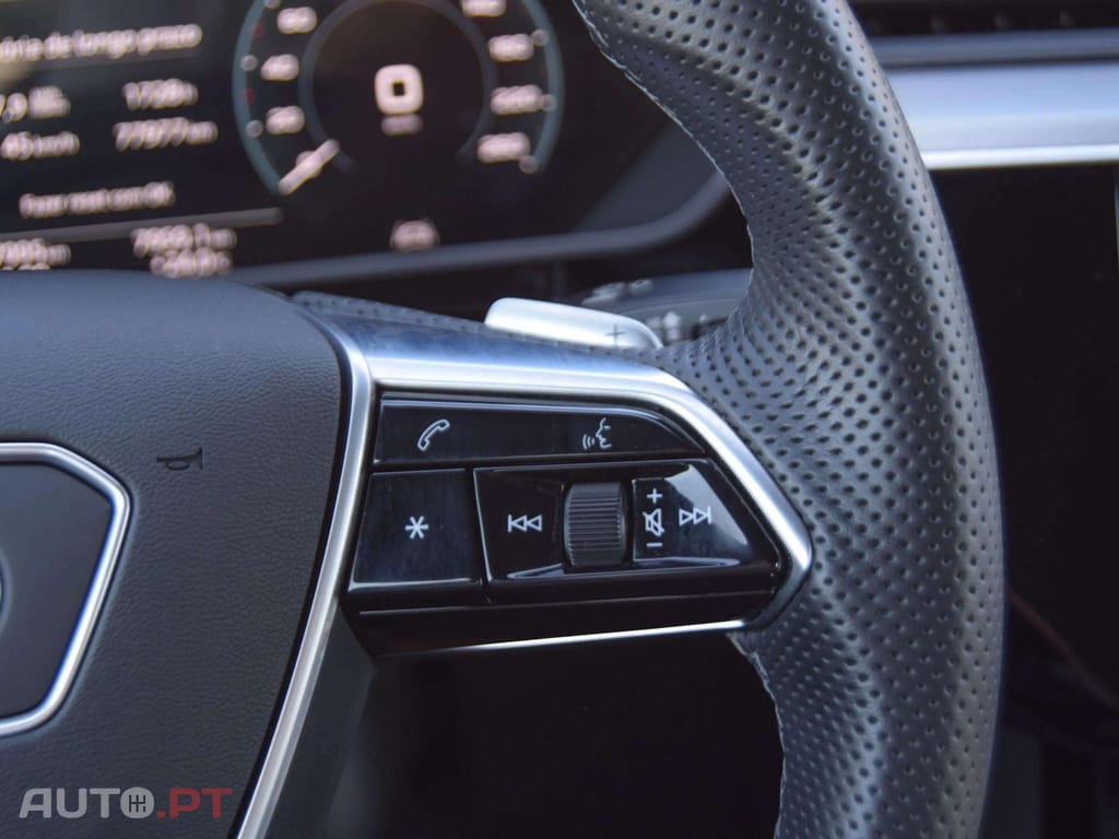 Audi E-Tron 55 quattro S line