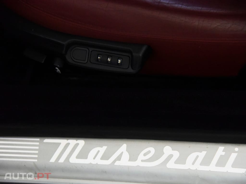 Maserati 4200 COUPE GT CAMBIOCORSA V8