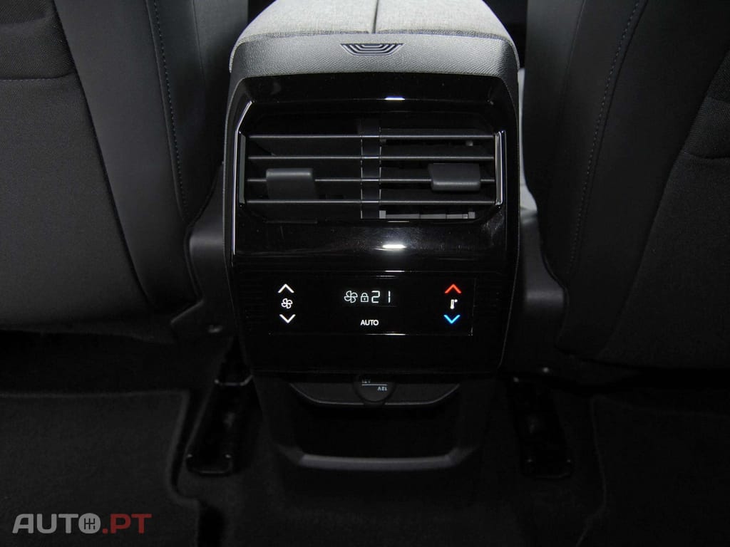 Peugeot 5008 1.2 Hybrid Allure e-DCS6
