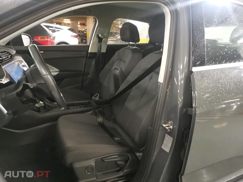 Audi Q3 35 TDI S tronic