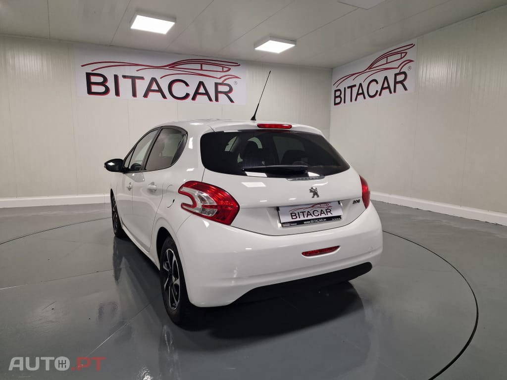 Peugeot 208 1.4 HDi Active