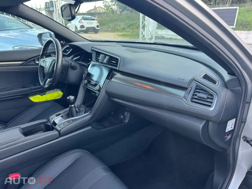 Honda Civic 1.0 i-VTEC Executive Premium