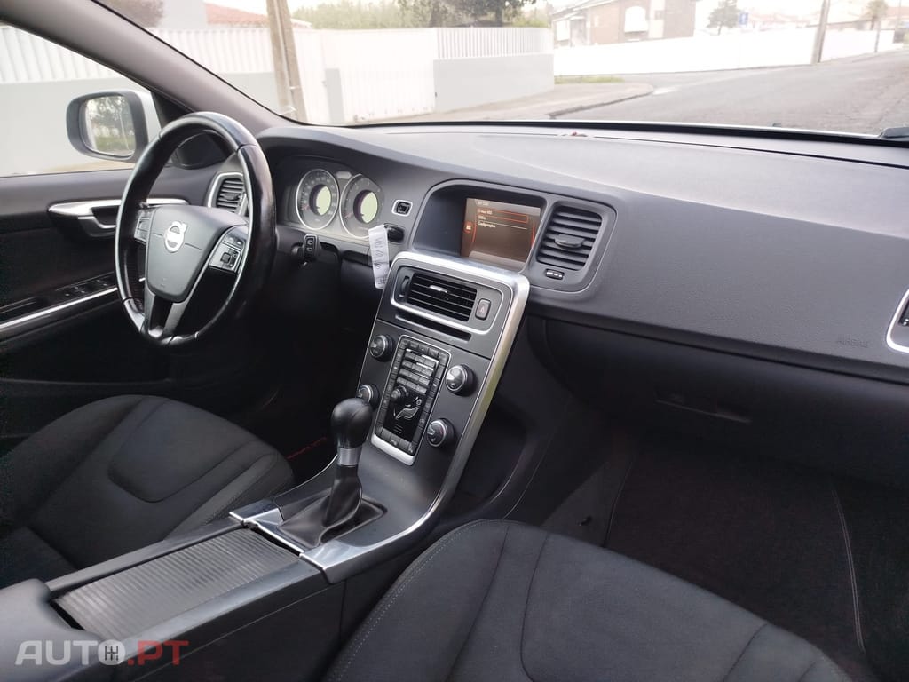 Volvo V60 1.6 D2 Drive Summum Start/Stop