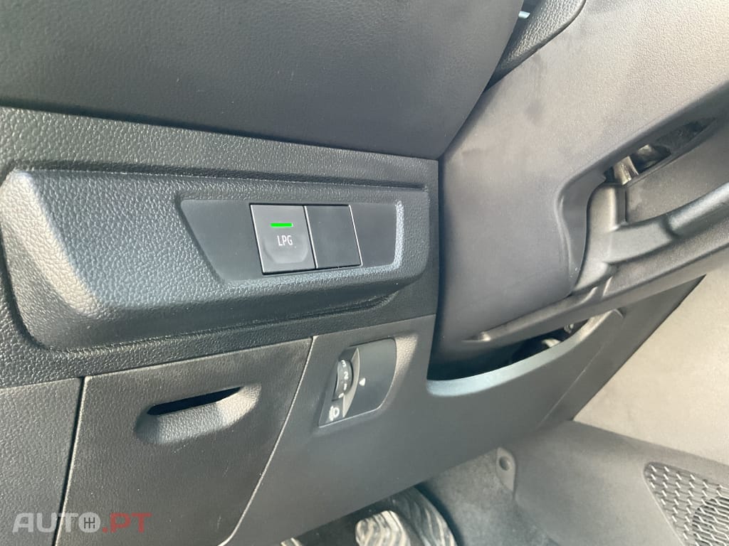 Dacia Sandero 1.0 ECO-G Expression Bi-Fuel