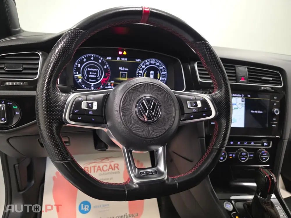 Volkswagen Golf 2.0 TSI GTI DSG Performance