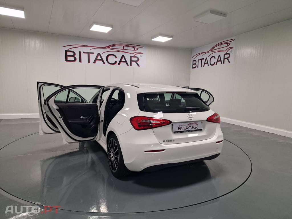 Mercedes-Benz A 180 STYLE AUT.