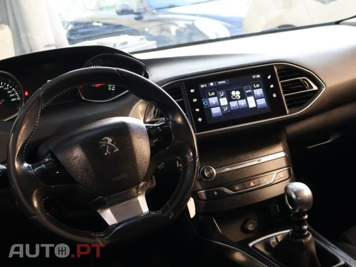 Peugeot 308 1.2 PureTech Active