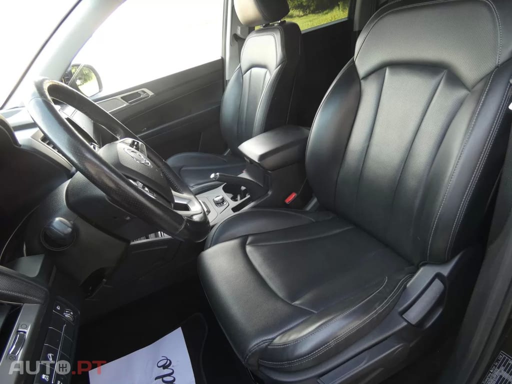 SsangYong Musso Grand 4WD Sapphire