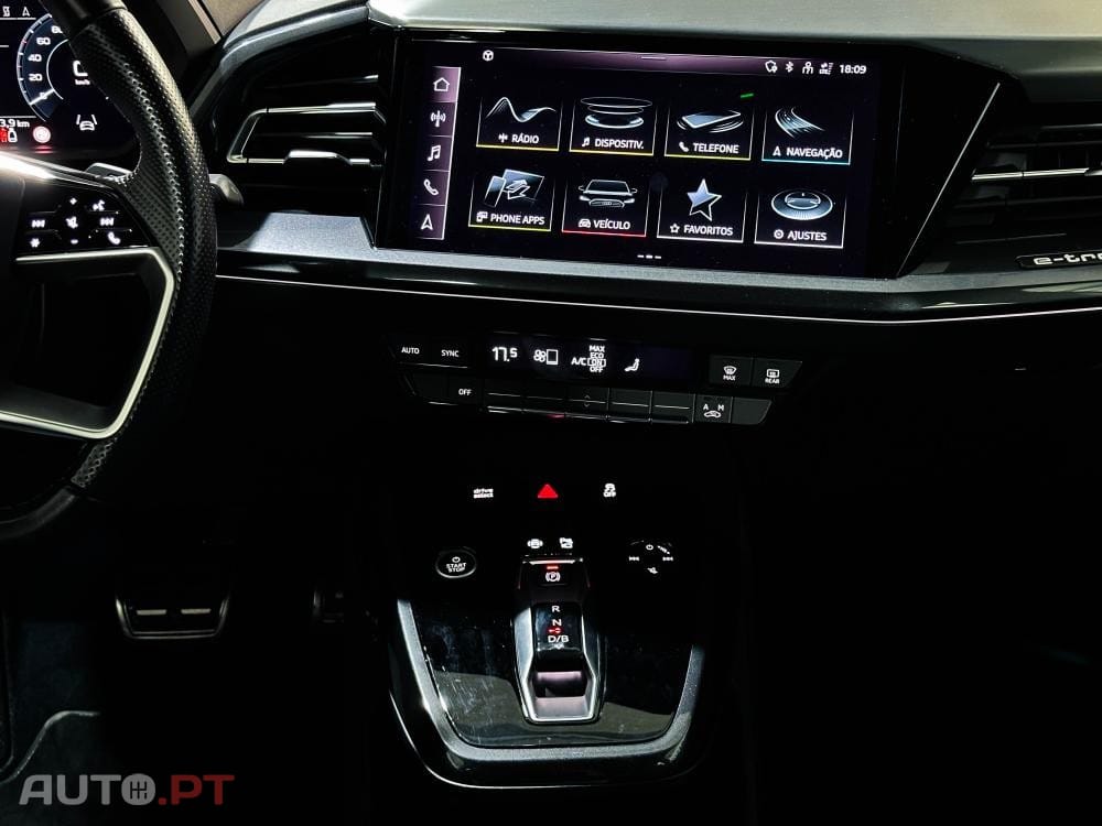 Audi Q4 E-Tron 40 S line