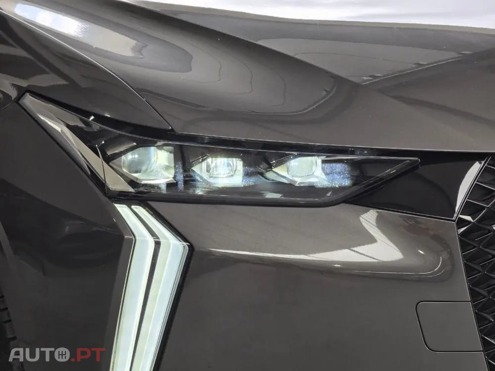 DS 4 E-TENSE 225 PERFORMANCE LINE+ — fotografia 6