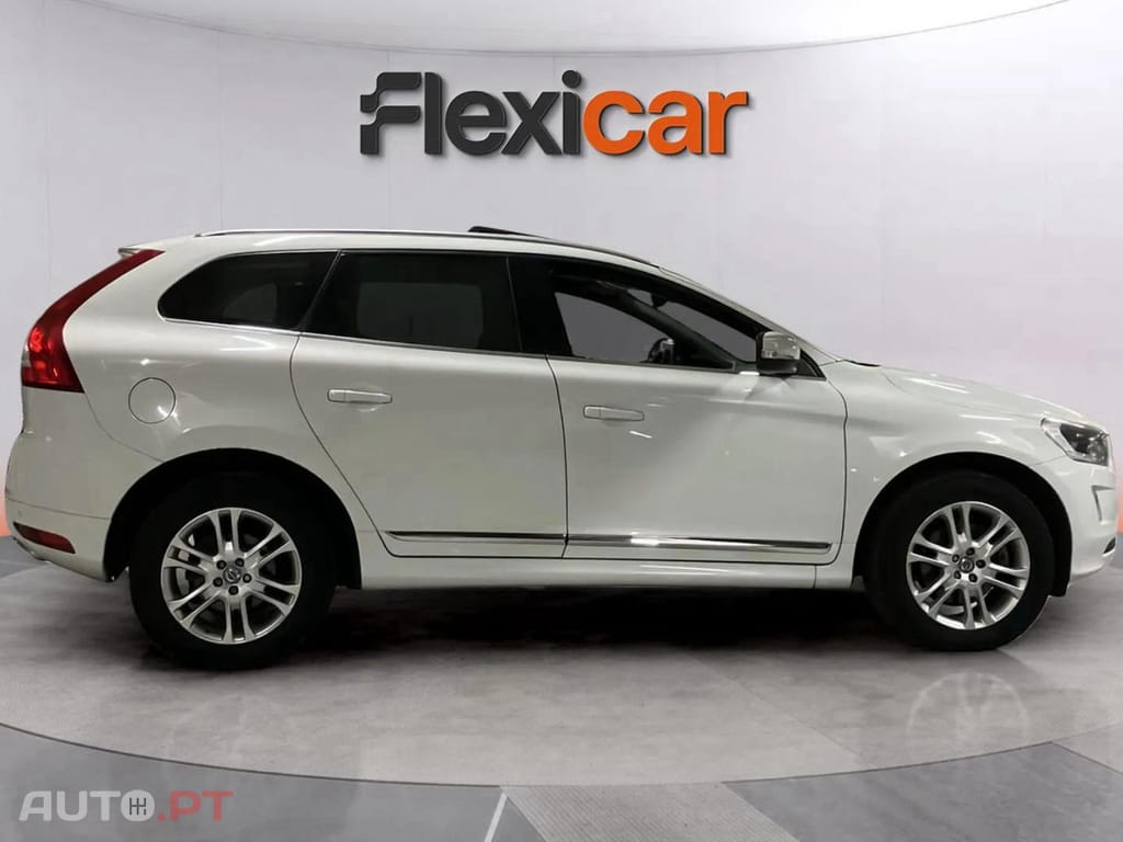 Volvo XC60 2.0 D4 Momentum Plus Geartronic