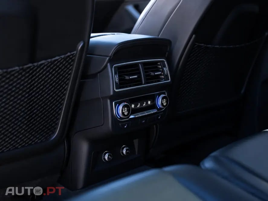 Audi SQ7 4.0 TDI V8 quattro Tiptronic 7L