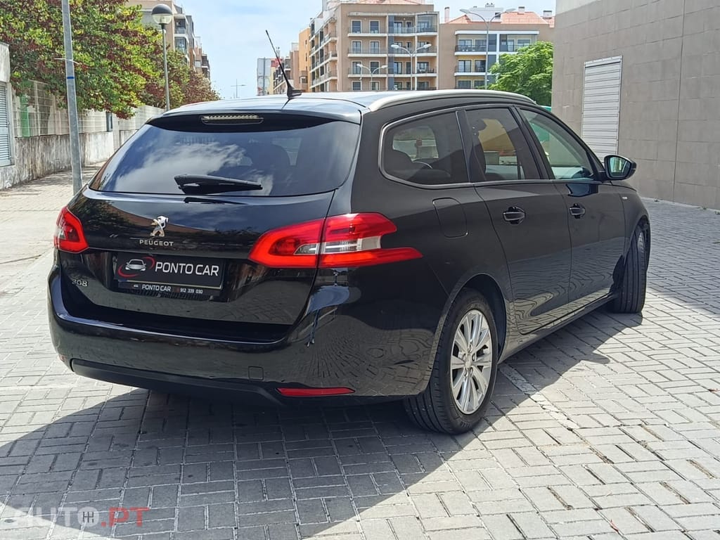 Peugeot 308 1.5 BlueHDi Style