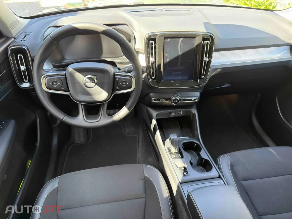 Volvo XC40 1.5 T3 Momentum Plus Geartronic