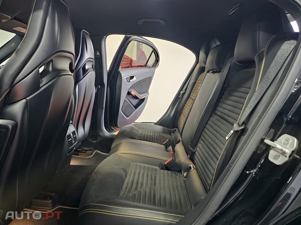 Mercedes-Benz A 45 AMG 4-Matic