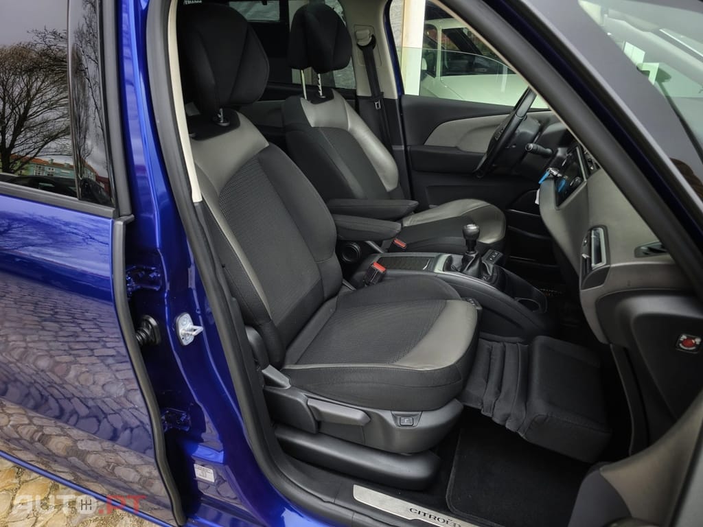 Citroen C4 Grand Picasso BlueHDi 120 SHINE