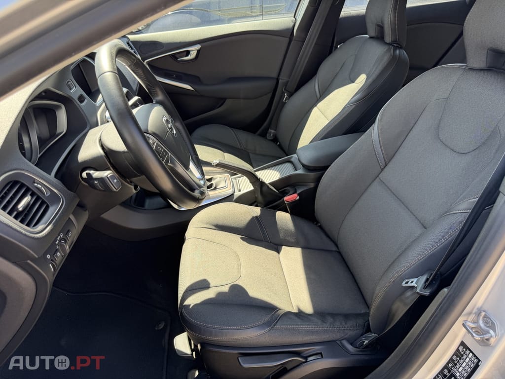 Volvo V40 Cross Country 2.0 D2 Plus Geartronic