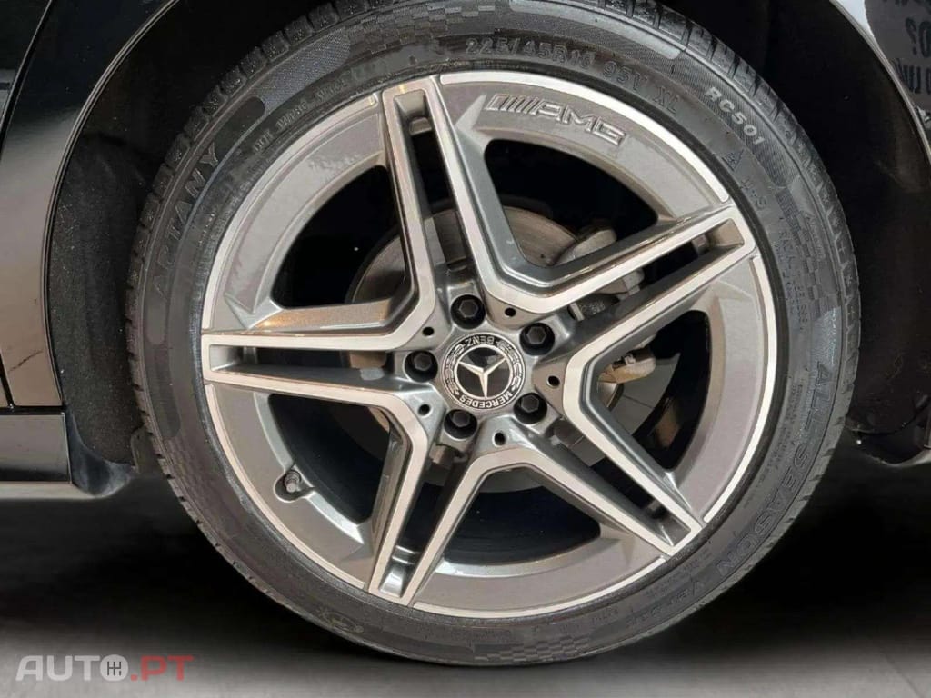 Mercedes-Benz A 180 D AMG