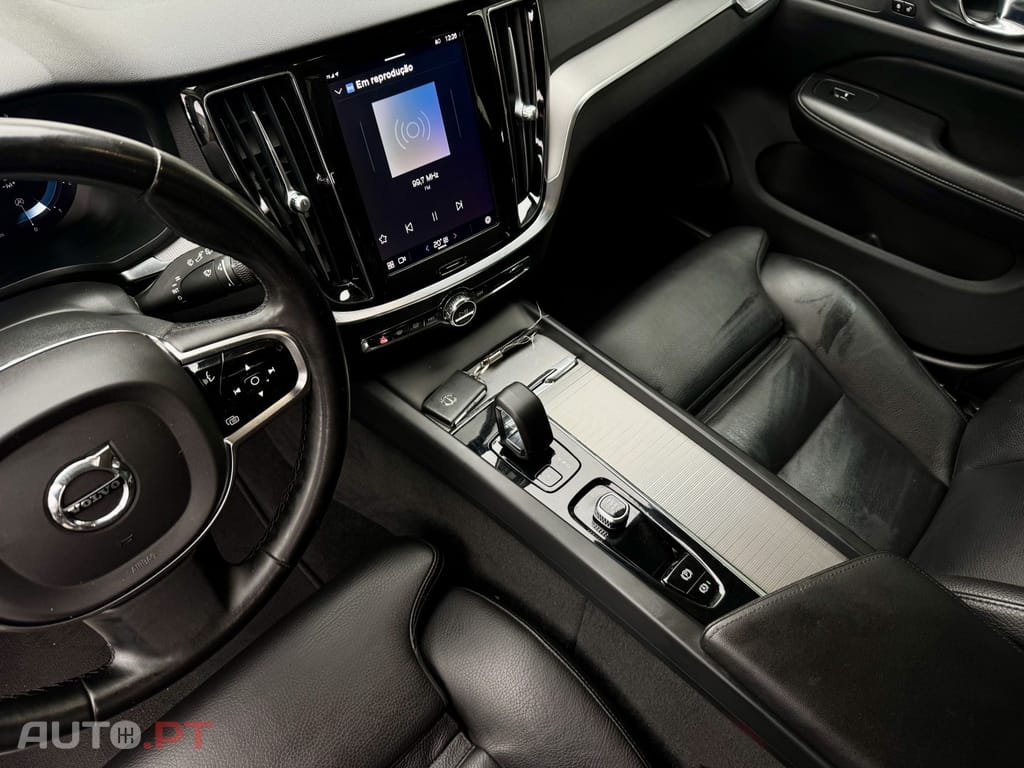 Volvo V60 2.0 B4 Plus Bright Auto