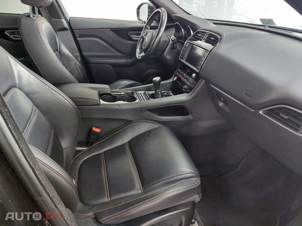 Jaguar F-Pace 2.0 i4D Prestige AWD