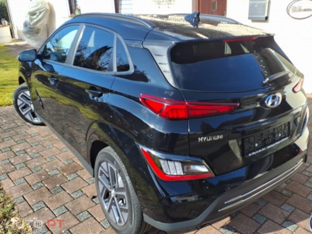 Hyundai Kauai EV 64 kWh Premium+LED