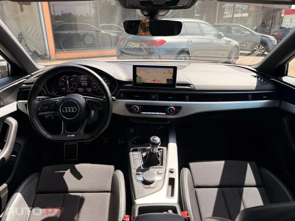 Audi A4 Avant 2.0 TDI DPF S line Sport Pack