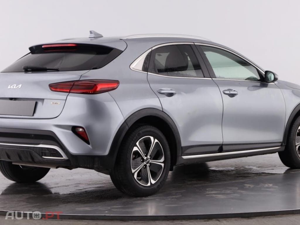 Kia Xceed 1.6 GDi PHEV Drive