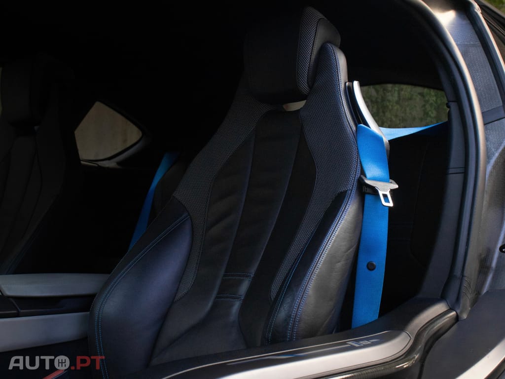 BMW i8 Standard