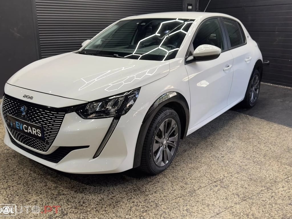 Peugeot E-208 Active Pack