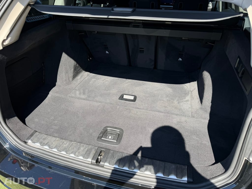 BMW 318 d Auto