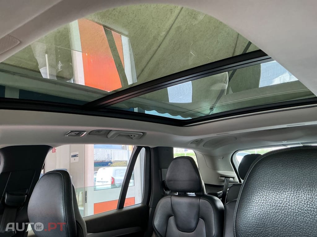 Volvo XC90 2.0 D4 Momentum