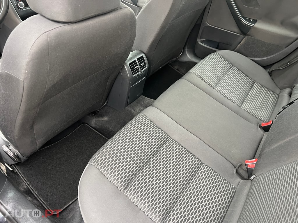 Volkswagen Golf Variant 1.6 TDI Bluetooth