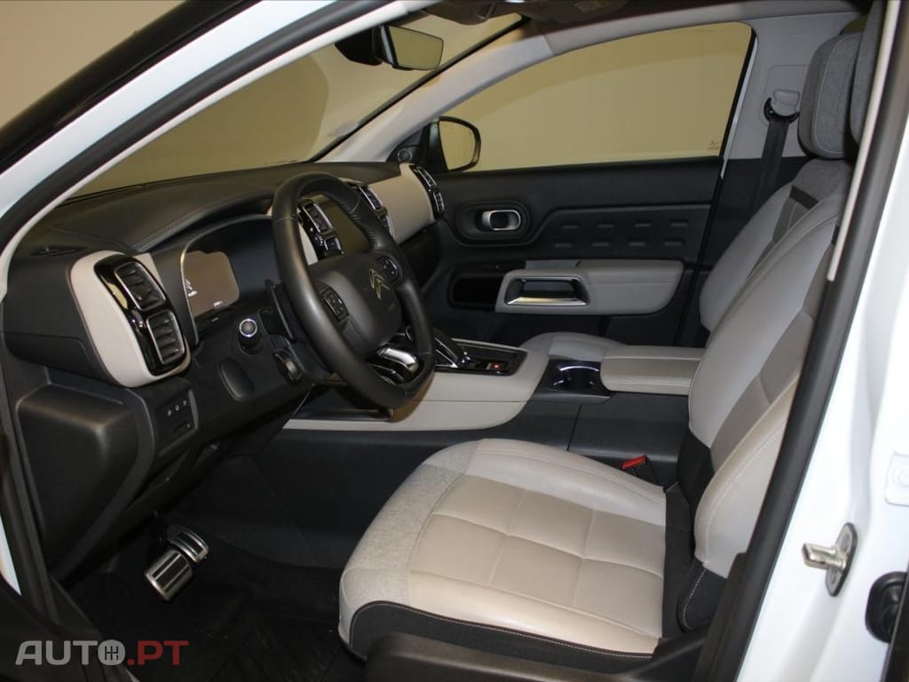 Citroen C5 Aircross 1.6 Hybrid Shine e-EAT8