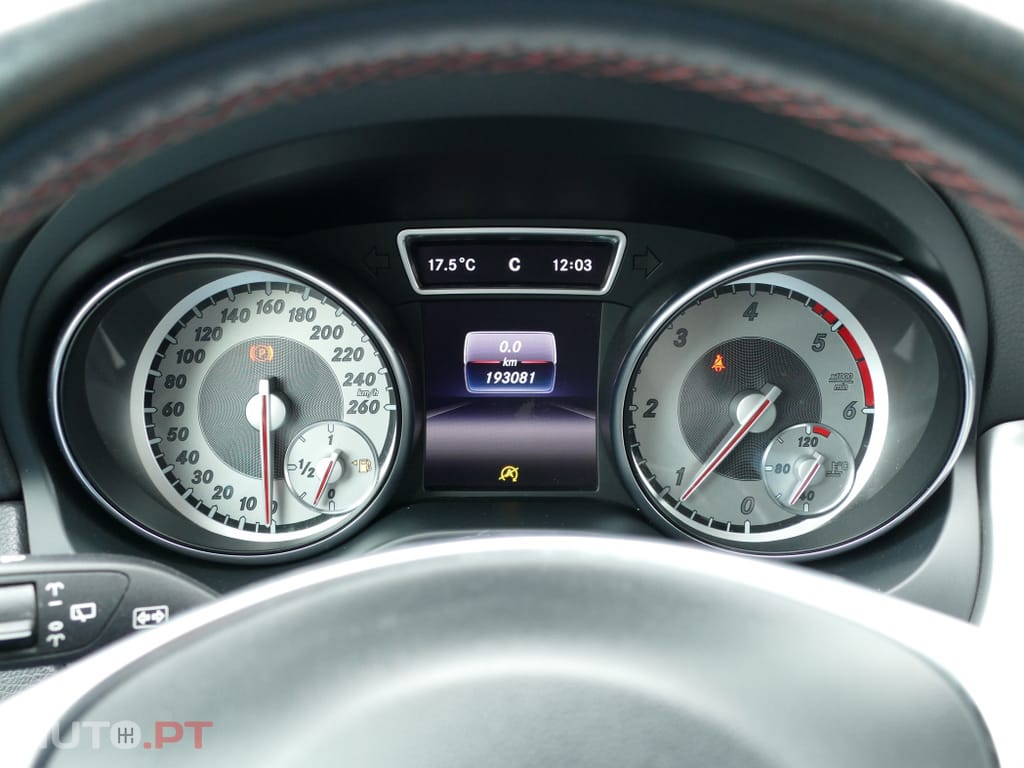 Mercedes-Benz GLA 180 CDi AMG Line