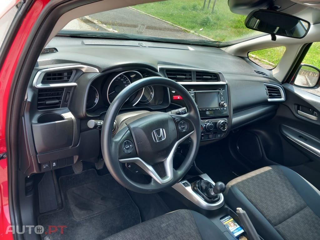 Honda Jazz 1.3 I-VTEC Comfort+Connect Navi