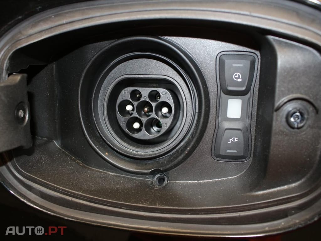 Porsche Cayenne E-Hybrid Platinum Edition