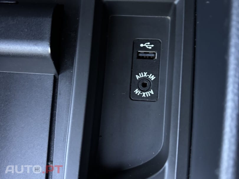BMW 318 d Pack M — fotografia 20