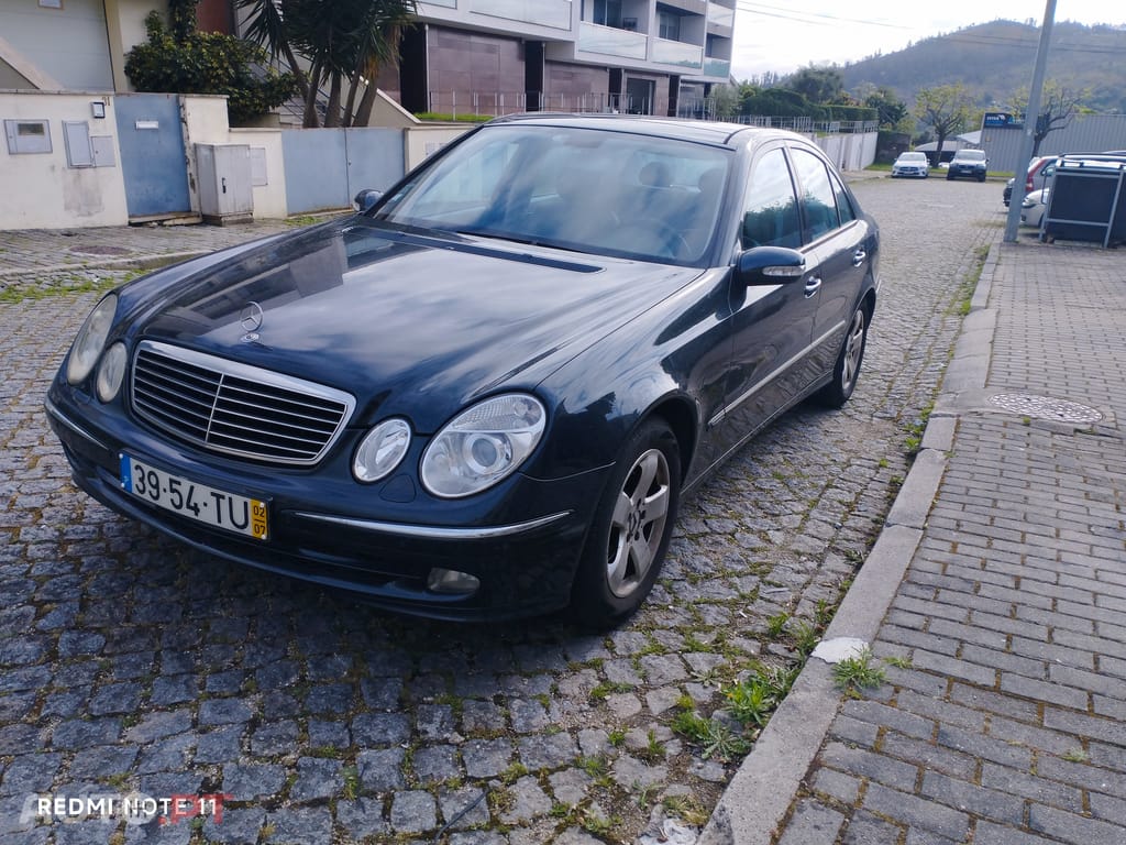 Mercedes-Benz E 220 Avantgarde