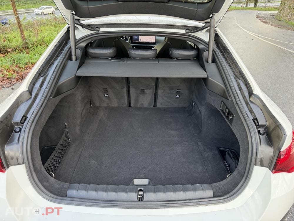 BMW i4 M50 Pack Desportivo M Pro