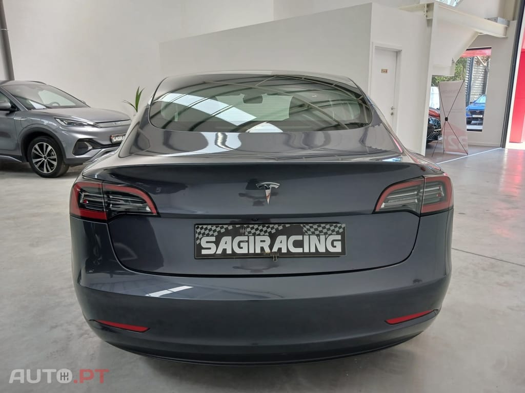 Tesla Model 3 Long Range Tração Traseira