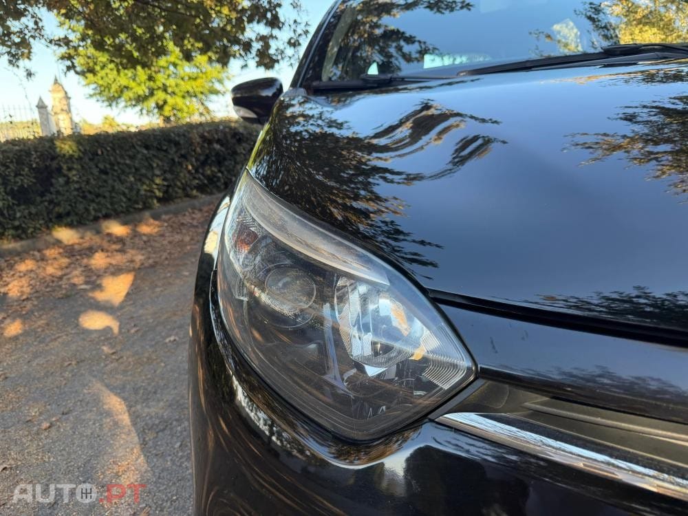 Renault Captur 1.5 dCi Exclusive EDC