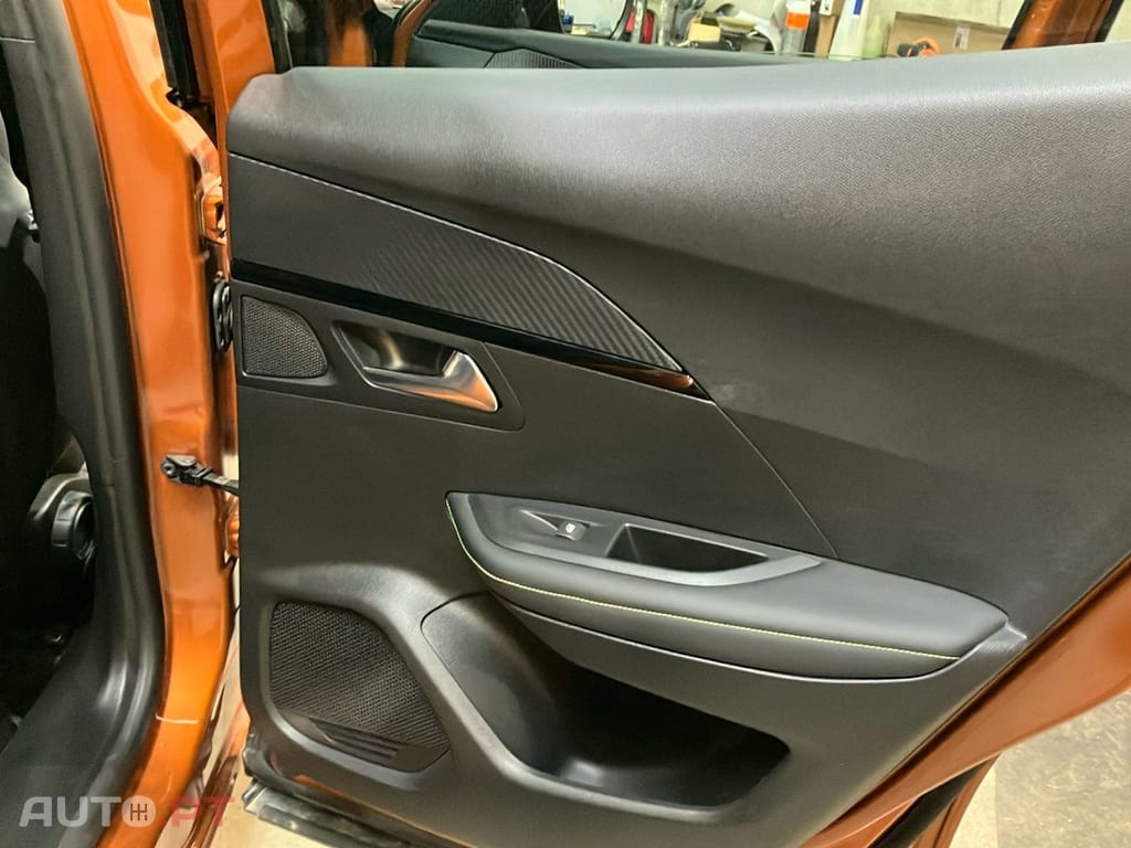 Peugeot 2008 1.2 PureTech GT