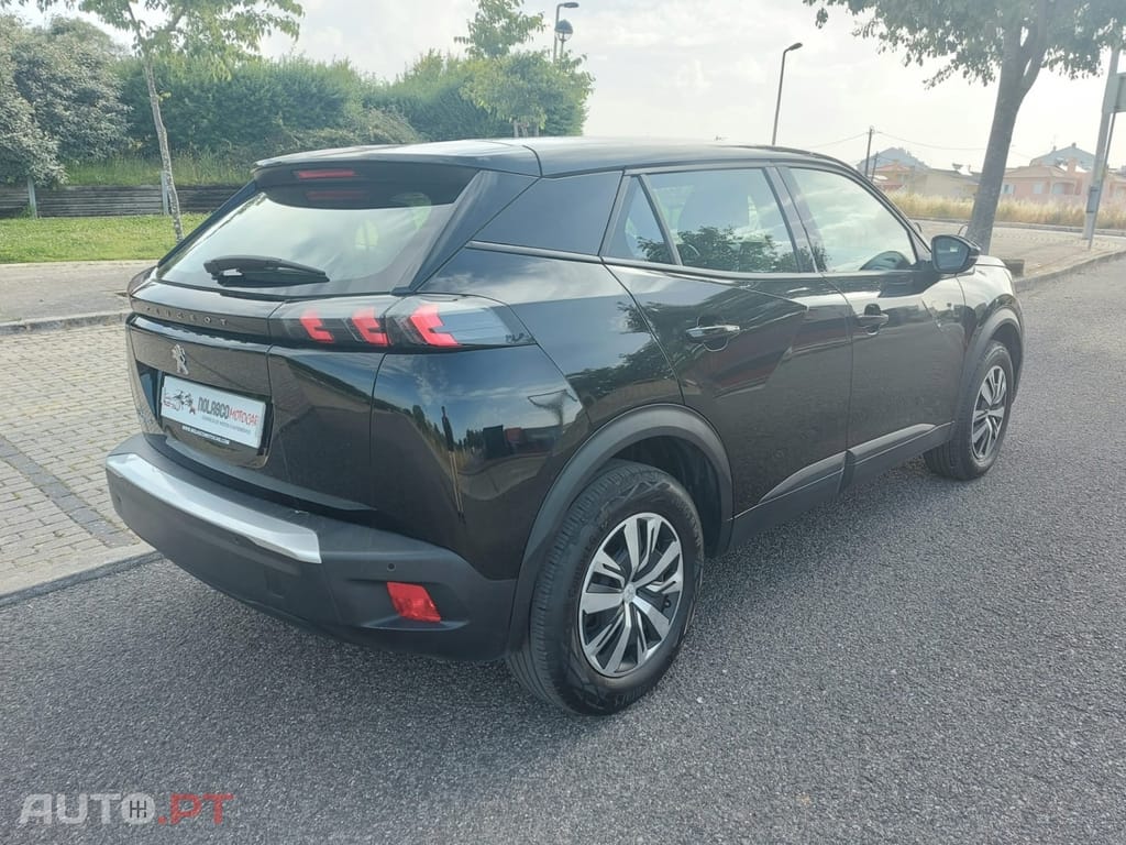 Peugeot E-2008 50 kWh Active Pack