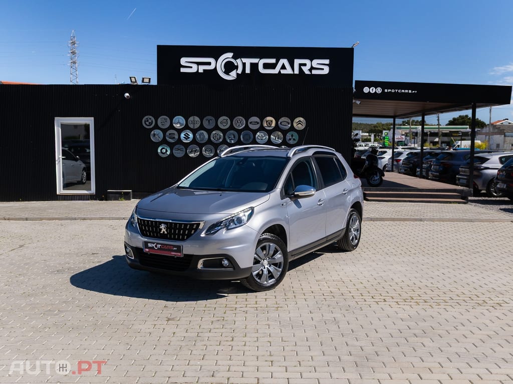 Peugeot 2008 1.2 PureTech Style