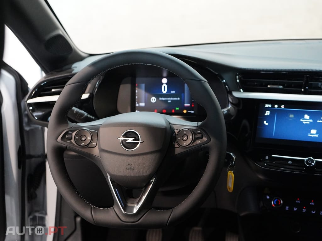 Opel Corsa 1.2 T GS