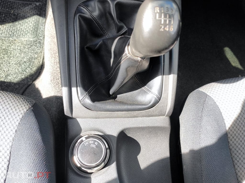 Mitsubishi L200 2.4 DI-D CD Invite Space Cab 3L 4WD